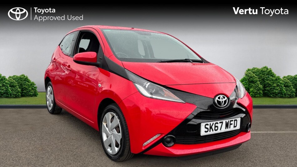 Toyota Aygo 1.0 VVT-i X-Play 5dr Petrol Hatchback